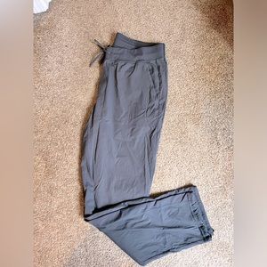 ECU Lululemon discipline, pant size XL
